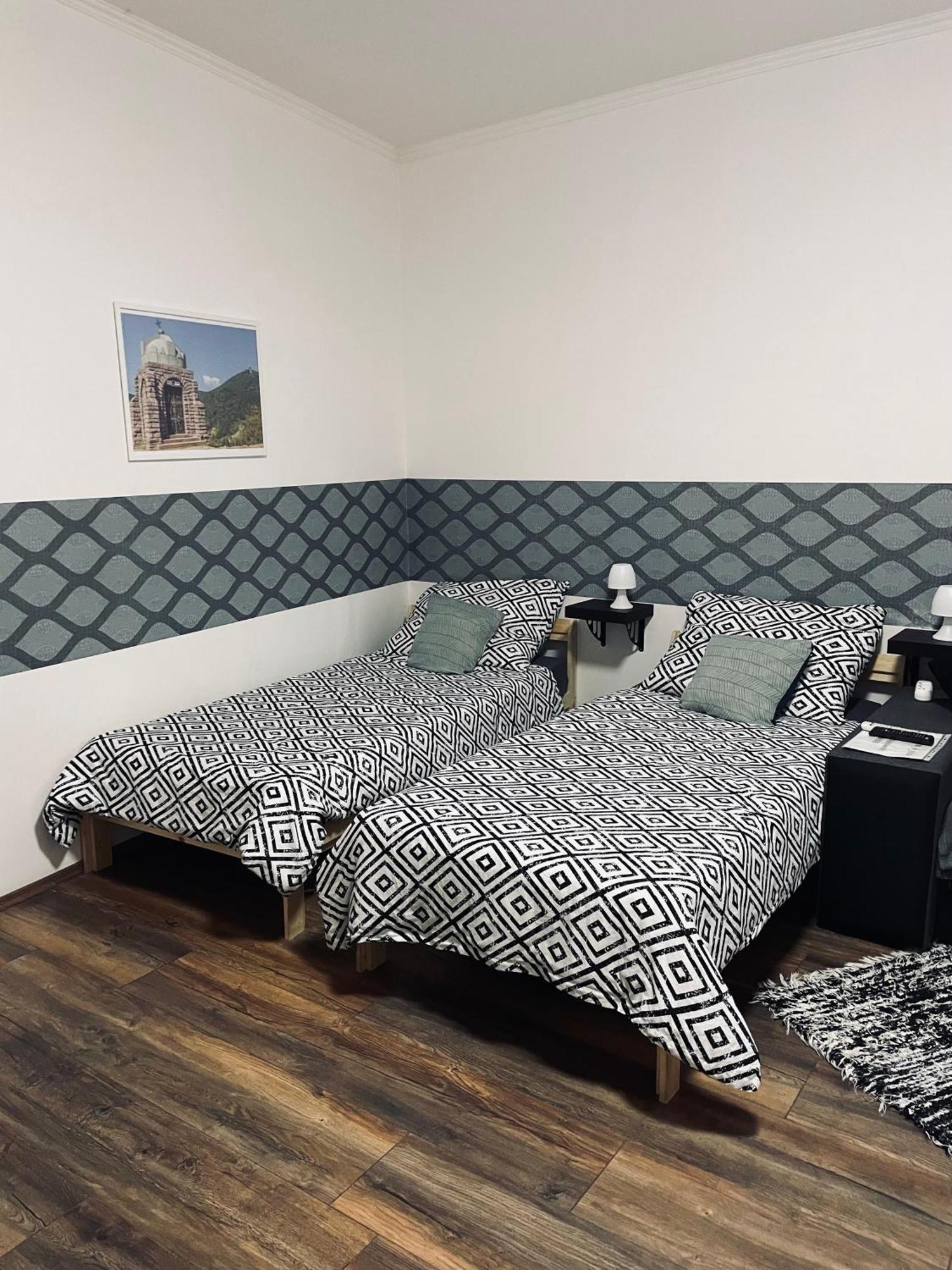 Mazli Vendeghaz Hotel Sátoraljaújhely Eksteriør billede